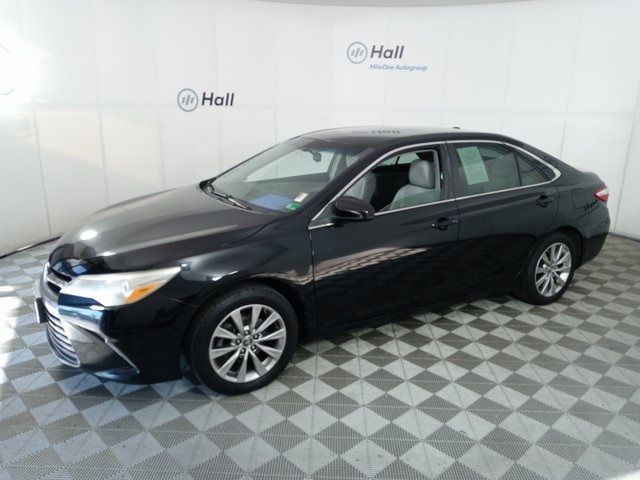 2016 Toyota Camry XLE