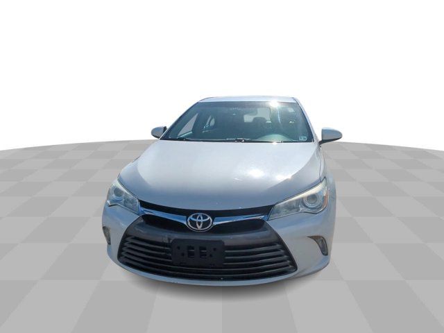 2016 Toyota Camry XLE