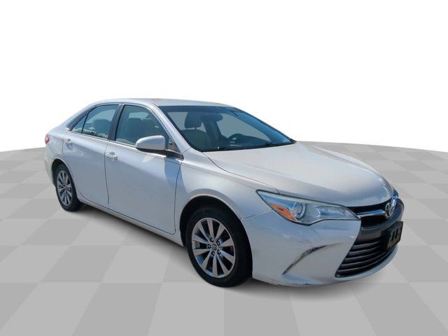 2016 Toyota Camry XLE