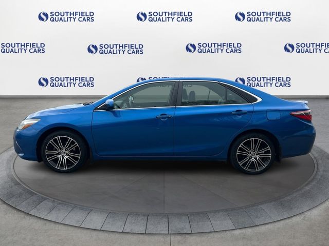 2016 Toyota Camry XLE