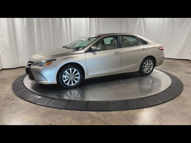 2016 Toyota Camry XLE