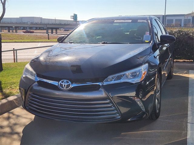 2016 Toyota Camry XLE