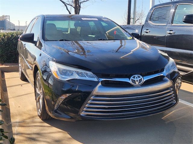 2016 Toyota Camry XLE