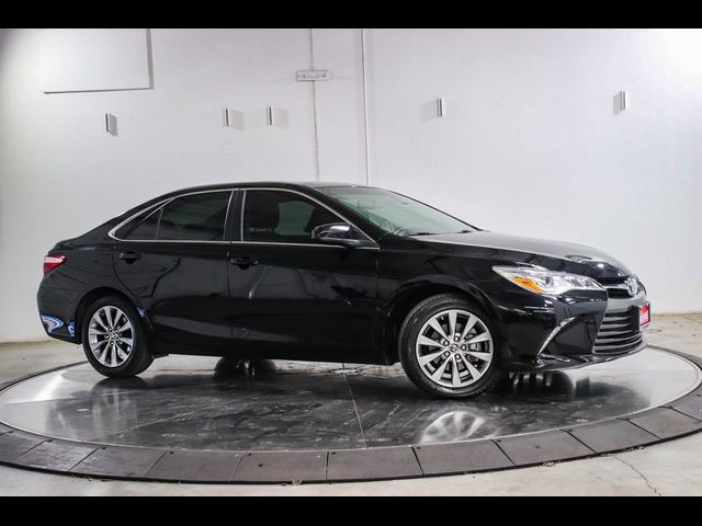 2016 Toyota Camry XSE