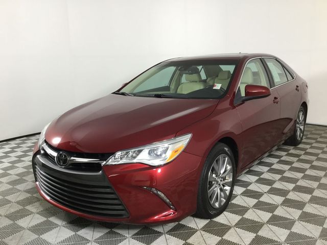 2016 Toyota Camry XLE