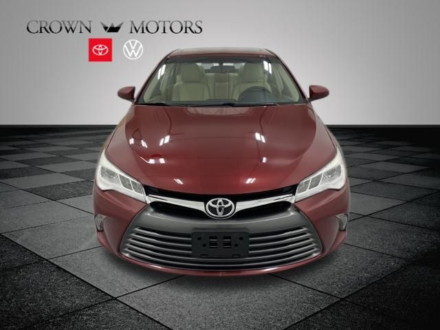 2016 Toyota Camry XLE