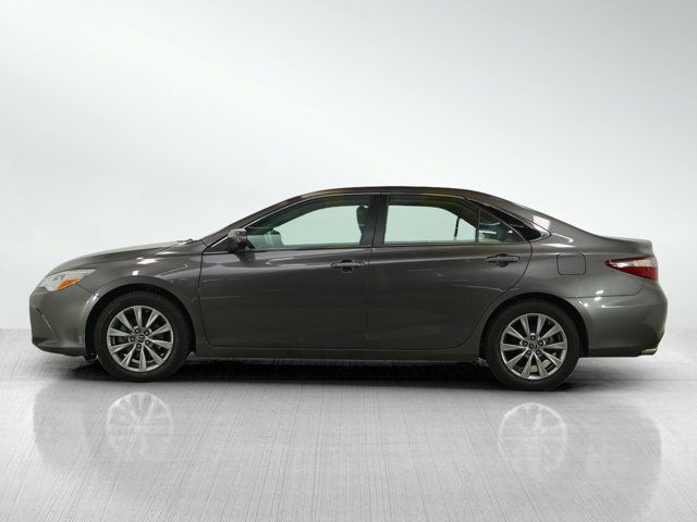 2016 Toyota Camry XSE