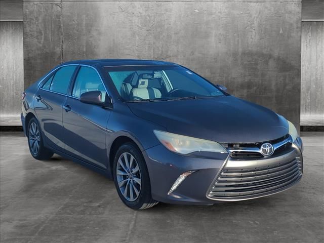 2016 Toyota Camry XLE