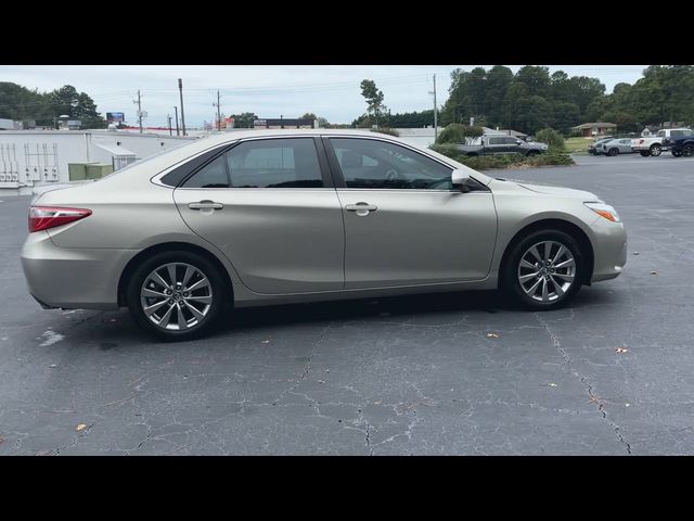 2016 Toyota Camry XLE