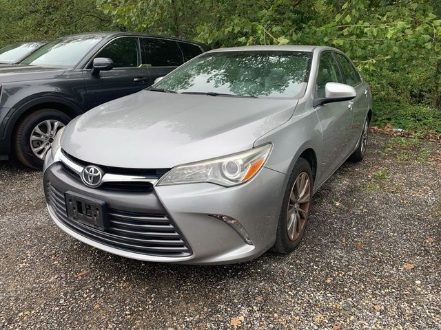 2016 Toyota Camry XLE