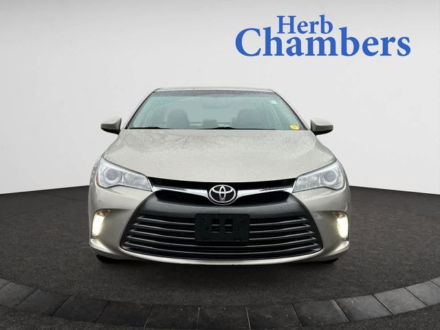 2016 Toyota Camry XLE