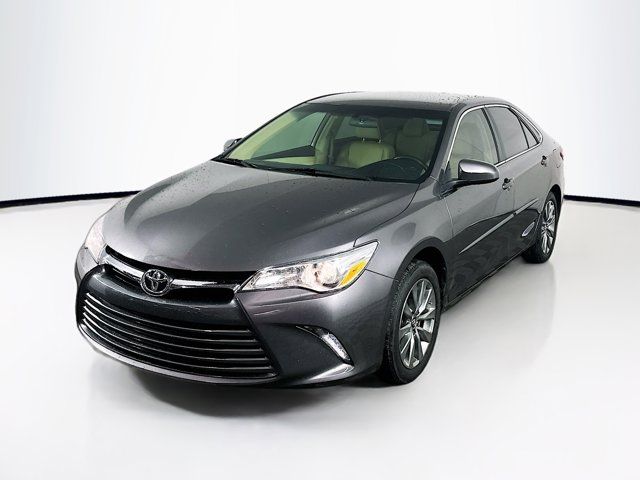 2016 Toyota Camry XLE