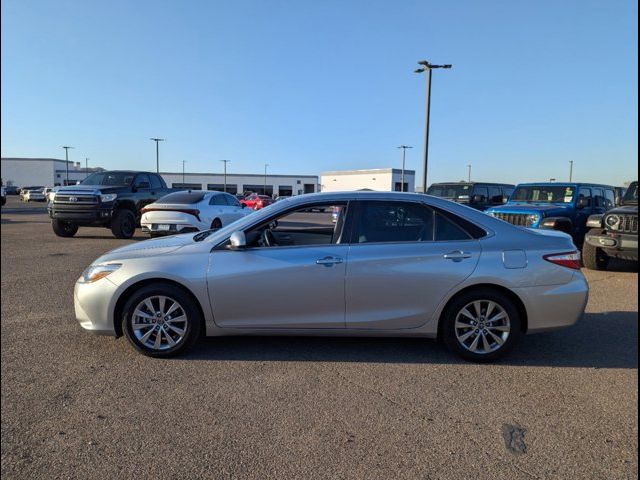 2016 Toyota Camry XLE