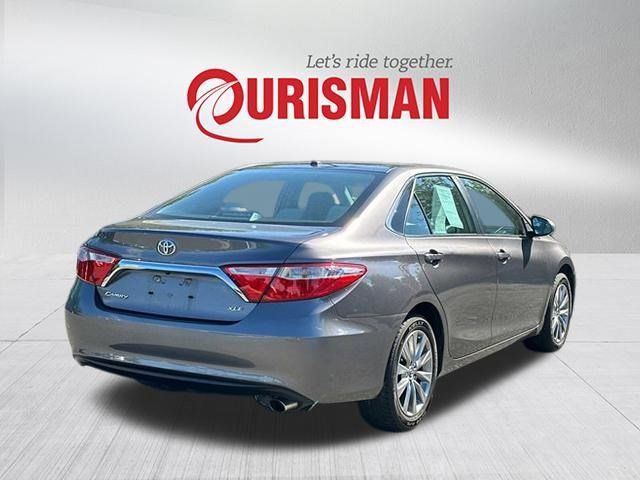 2016 Toyota Camry XLE