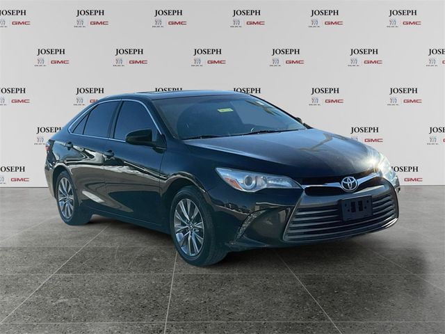 2016 Toyota Camry XLE