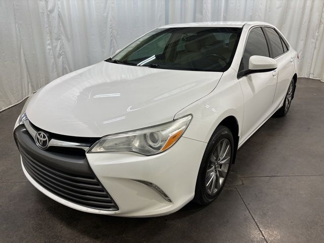 2016 Toyota Camry XLE