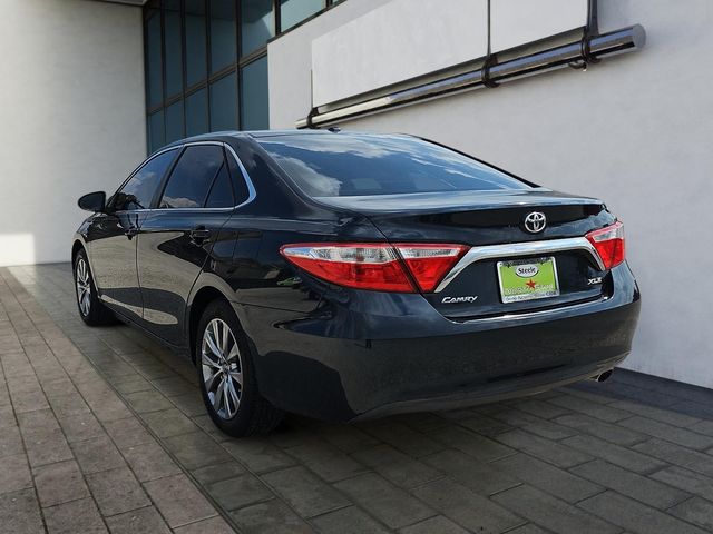 2016 Toyota Camry XLE