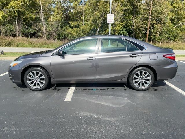 2016 Toyota Camry XLE