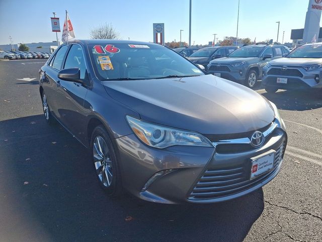 2016 Toyota Camry XLE