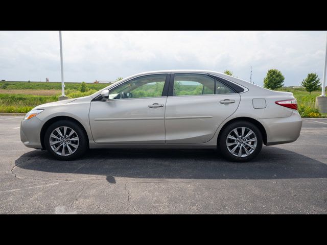 2016 Toyota Camry XLE