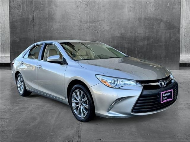 2016 Toyota Camry XLE