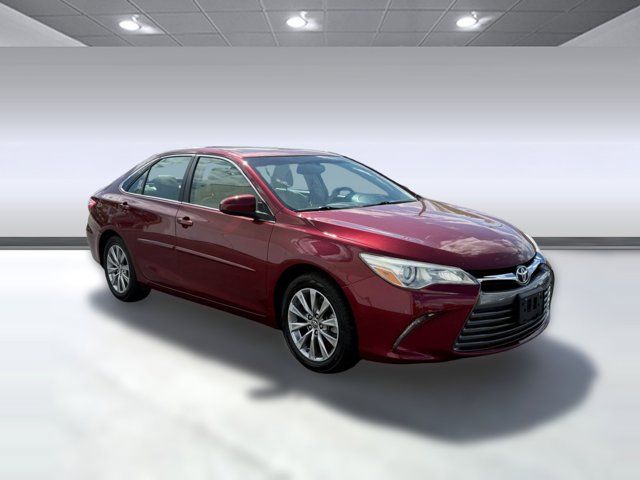 2016 Toyota Camry XLE