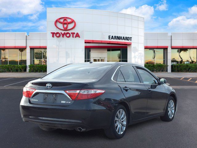 2016 Toyota Camry Hybrid XLE