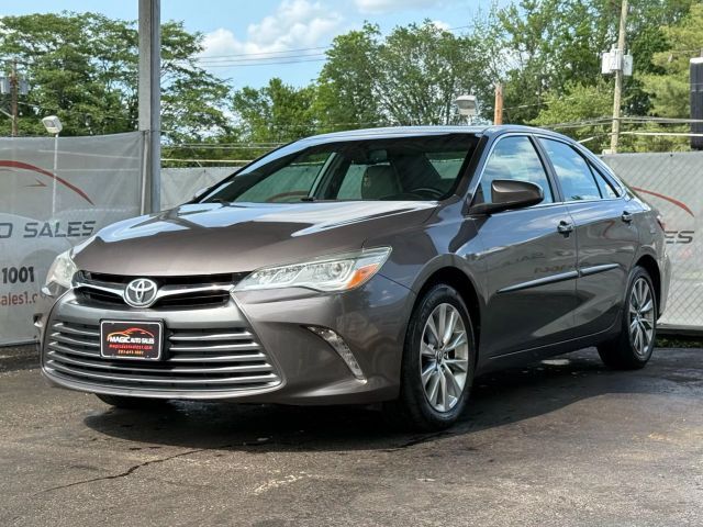2016 Toyota Camry XLE