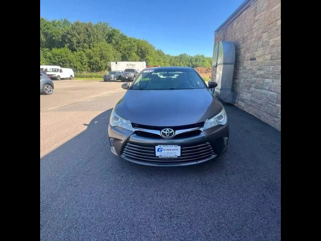 2016 Toyota Camry XLE