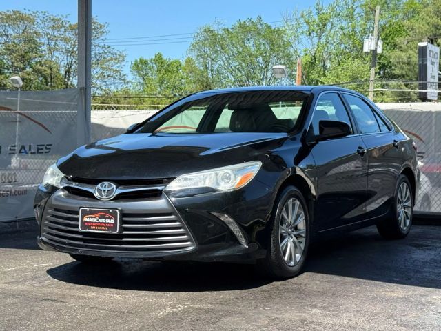 2016 Toyota Camry XLE