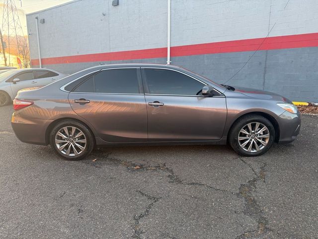 2016 Toyota Camry XLE