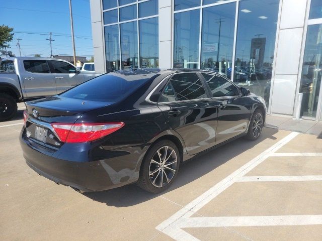 2016 Toyota Camry XSE