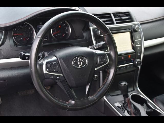 2016 Toyota Camry XSE