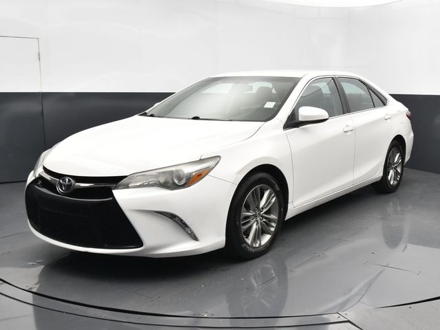 2016 Toyota Camry XSE