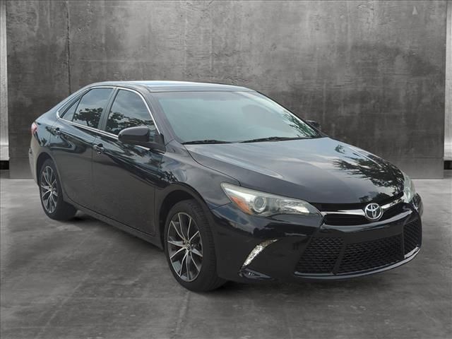 2016 Toyota Camry XSE