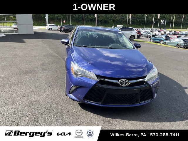 2016 Toyota Camry XLE