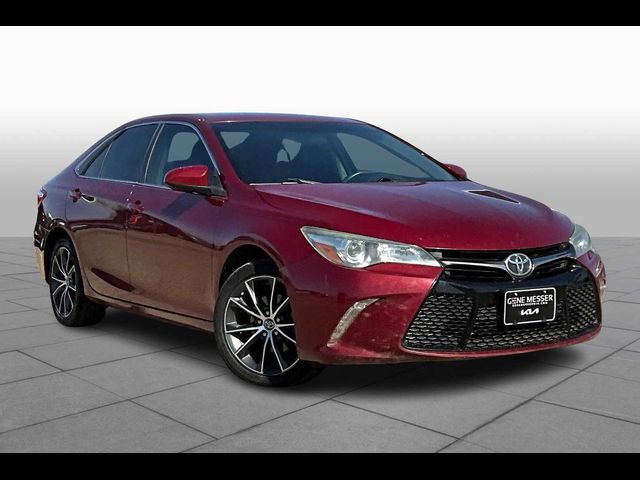 2016 Toyota Camry XSE