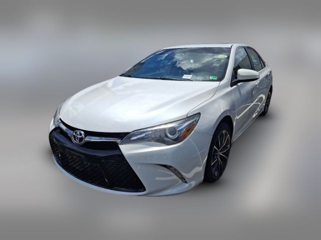 2016 Toyota Camry XSE