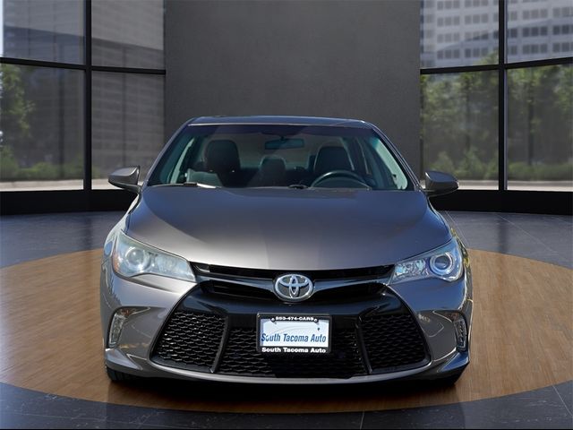 2016 Toyota Camry XSE