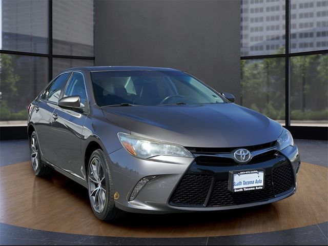 2016 Toyota Camry XSE