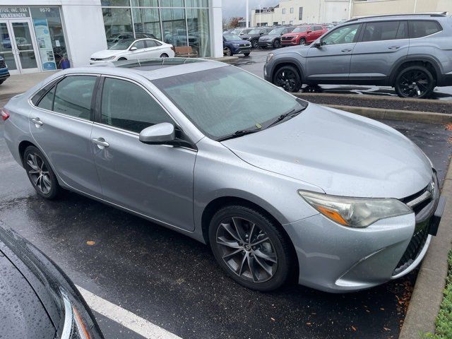 2016 Toyota Camry XSE