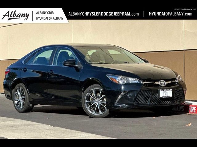 2016 Toyota Camry XSE