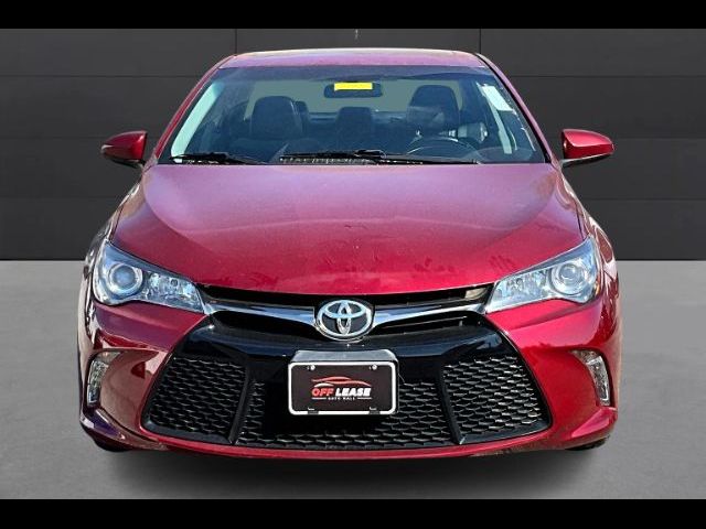 2016 Toyota Camry XSE