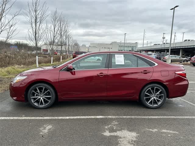 2016 Toyota Camry XSE