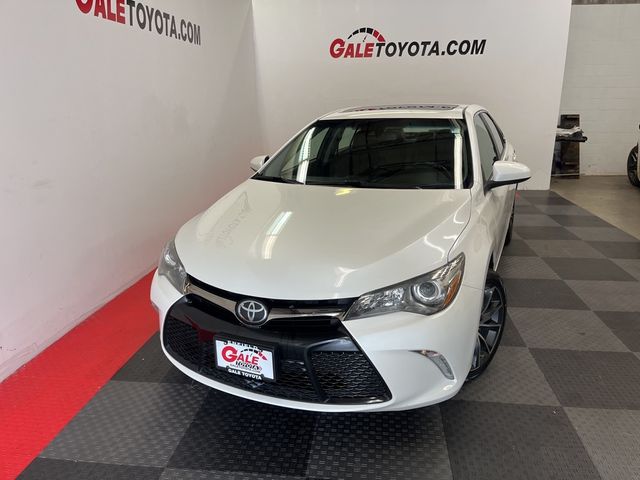 2016 Toyota Camry XSE