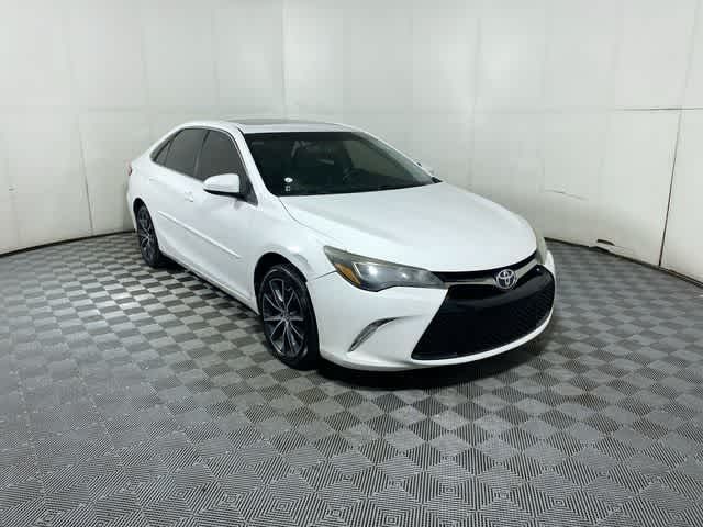 2016 Toyota Camry XSE