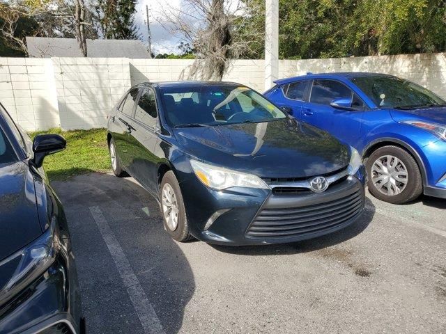 2016 Toyota Camry XSE