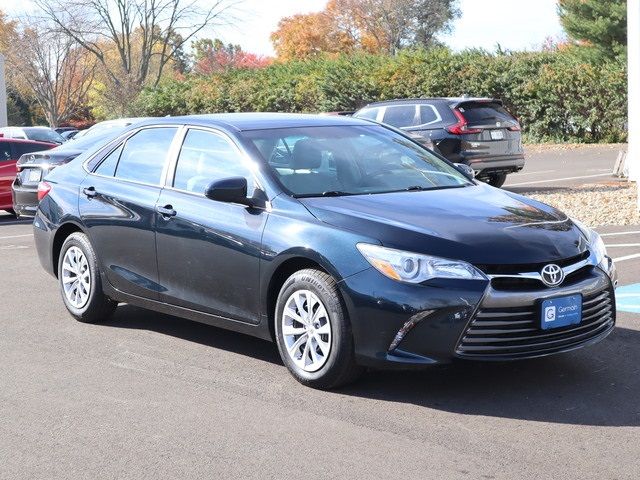 2016 Toyota Camry XSE