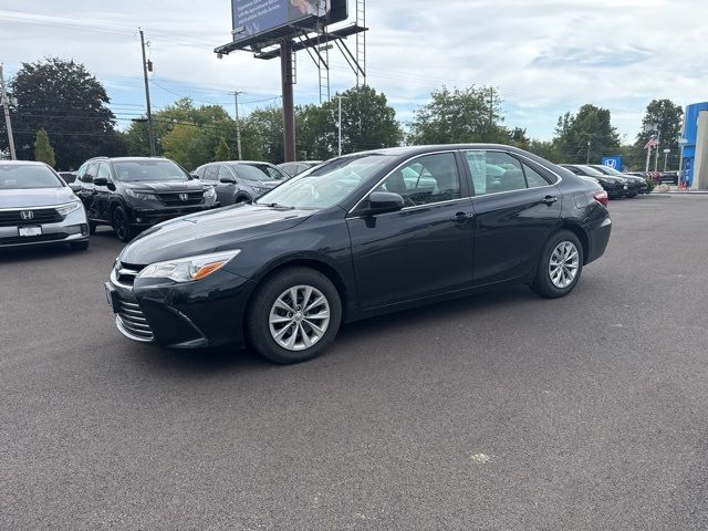 2016 Toyota Camry XSE