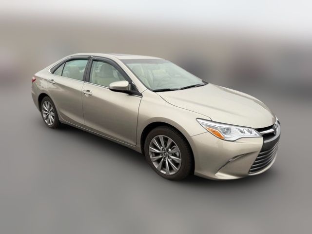 2016 Toyota Camry XSE